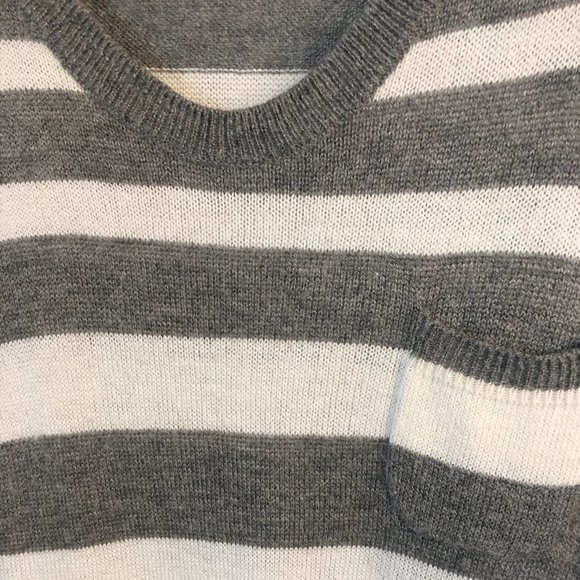 C&C California Cashmere & Wool Blend Gray & Cream Striped Sweater, size S - Picture 3 of 5
